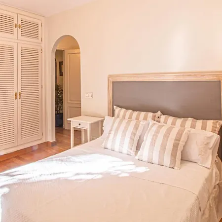Villa In Great Location Marbella
