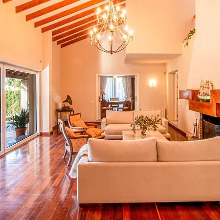 In Great Location * Marbella